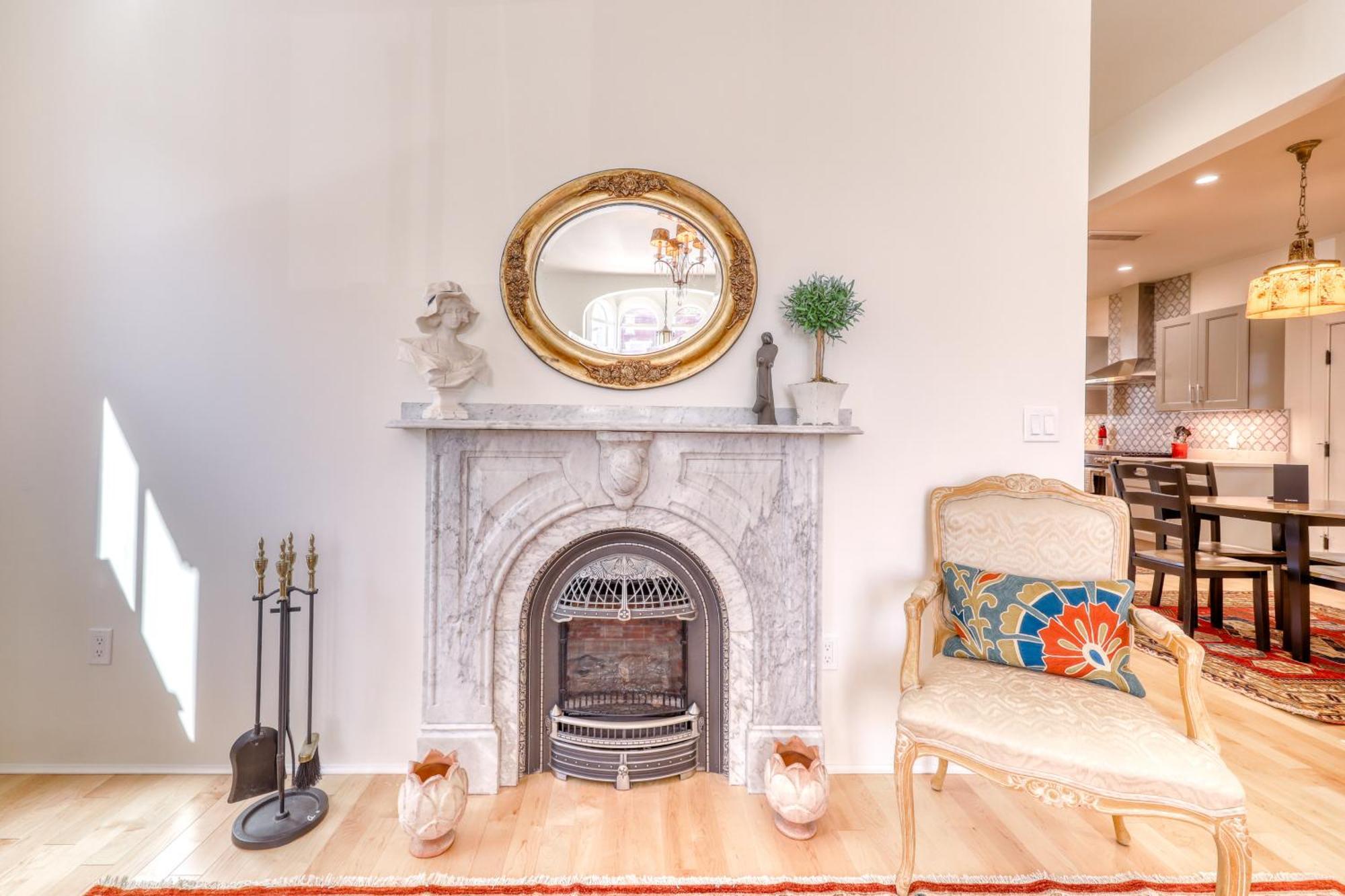 A Foodies Delight And Cumberland Charm Portland Room photo